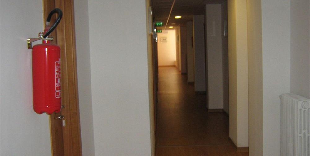 Hotel Trieste Сенигалия Екстериор снимка